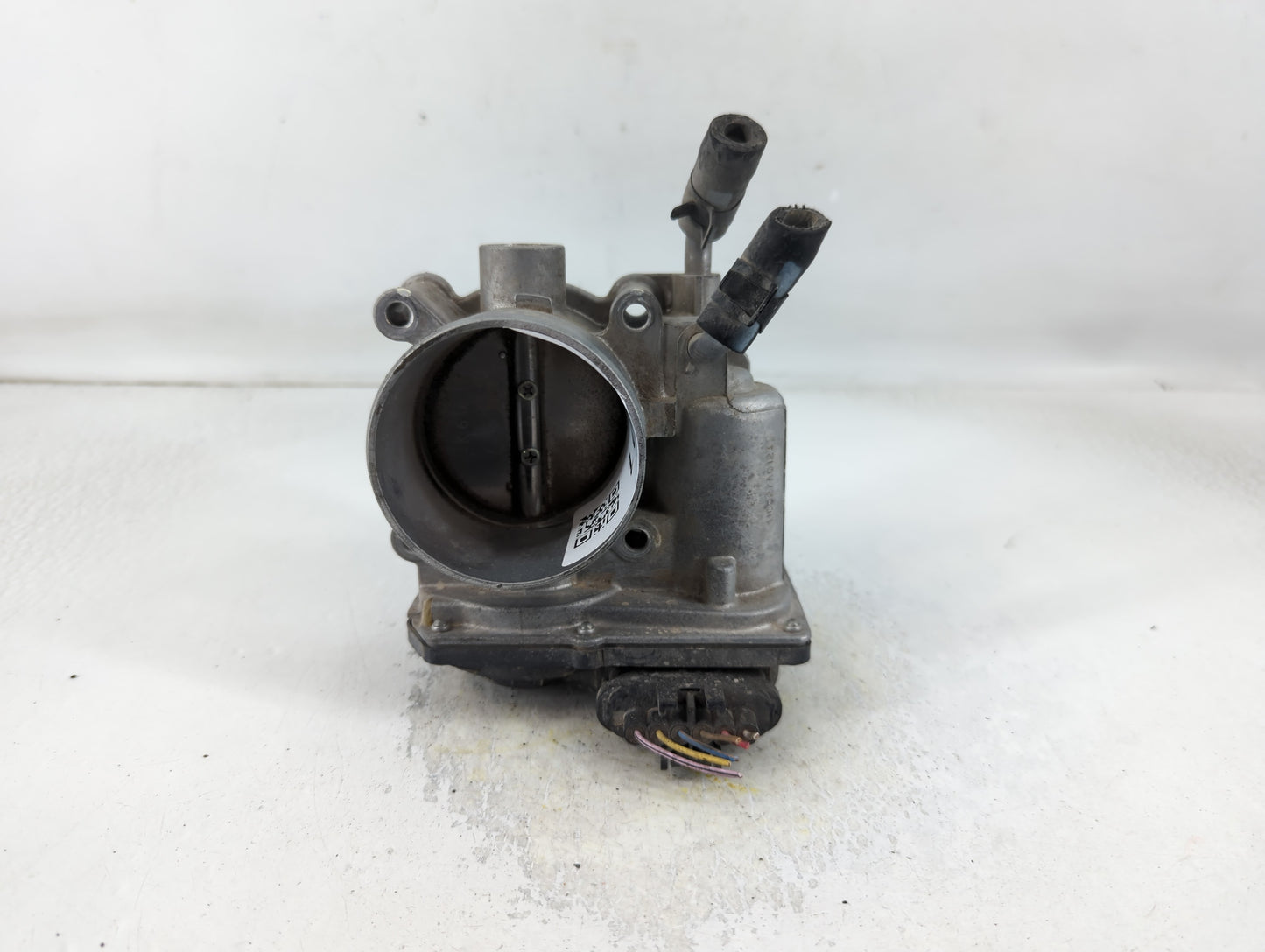 2011-2020 Hyundai Elantra Throttle Body P/N:35100-2E000 Fits Fits 2011 2012 2013 2014 2015 2016 2017 2018 2019 2020 2021 OEM