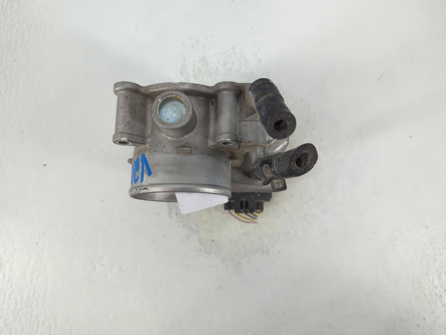 2011-2020 Hyundai Elantra Throttle Body P/N:35100-2E000 Fits Fits 2011 2012 2013 2014 2015 2016 2017 2018 2019 2020 2021 OEM