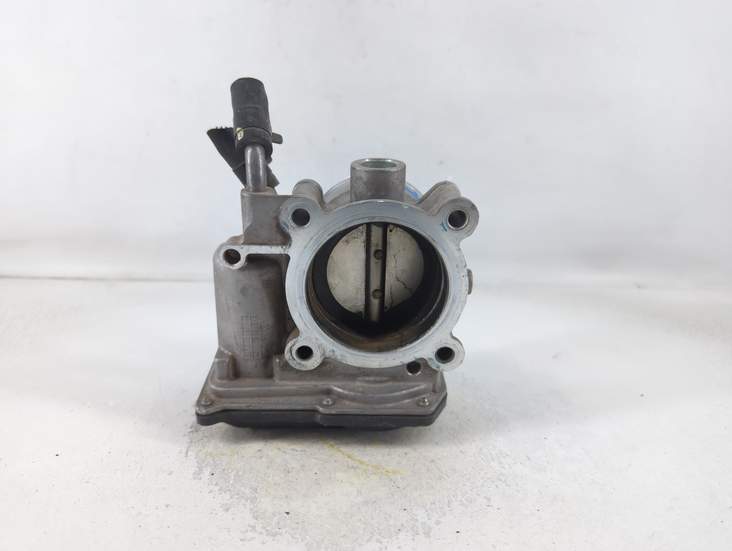 2011-2020 Hyundai Elantra Throttle Body P/N:35100-2E000 Fits Fits 2011 2012 2013 2014 2015 2016 2017 2018 2019 2020 2021 OEM
