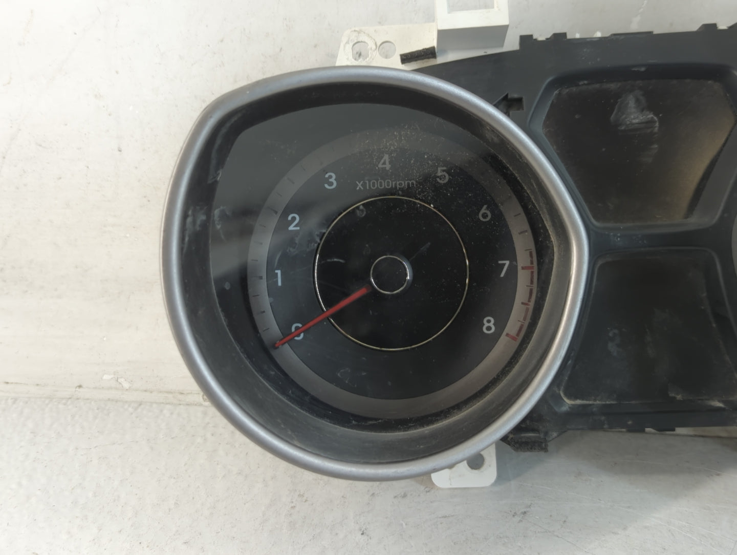 2009-2012 Hyundai Elantra Instrument Cluster Speedometer Gauges P/N:94001-3X270 Fits Fits 2009 2010 2011 2012 OEM Used Auto 
