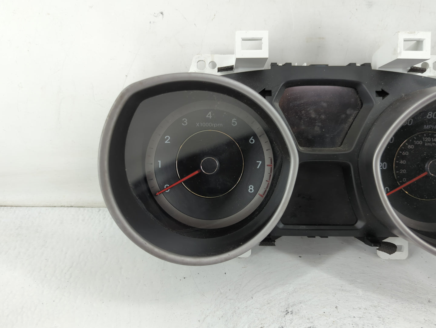 2012 Hyundai Elantra Instrument Cluster Speedometer Gauges P/N:94001-3X270 Fits OEM Used Auto Parts - Oemusedautoparts1.com