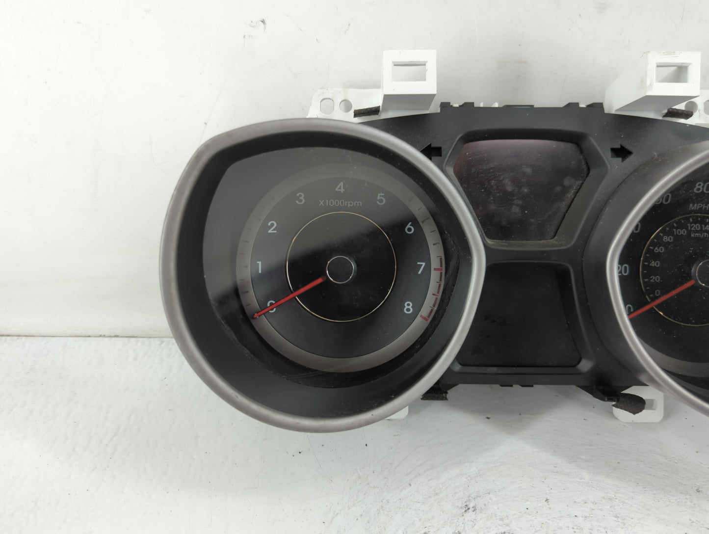 2012 Hyundai Elantra Instrument Cluster Speedometer Gauges P/N:94001-3X270 Fits OEM Used Auto Parts - Oemusedautoparts1.com