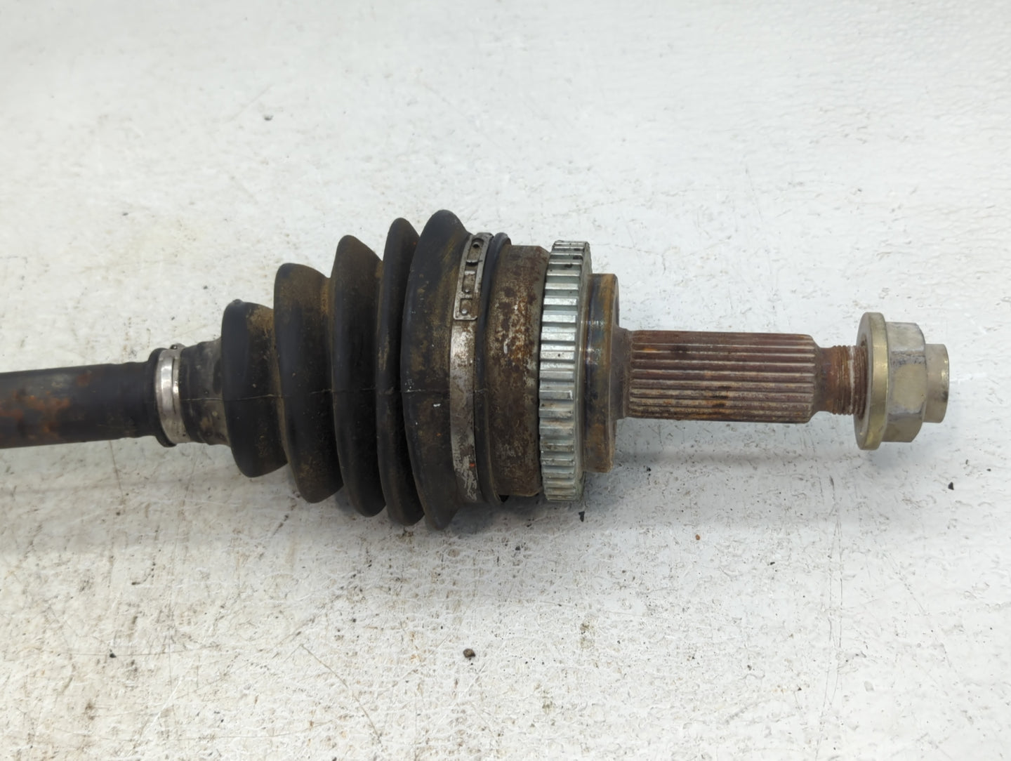 2011-2016 Hyundai Elantra Axle Shaft Front Passenger Cv C/v - Oemusedautoparts1.com