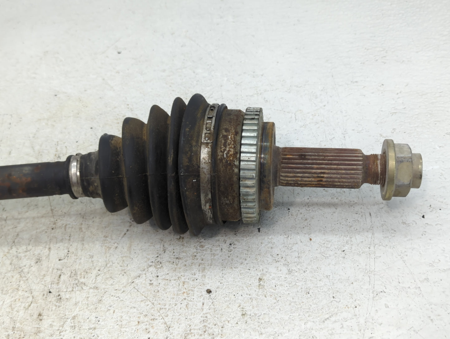 2011-2016 Hyundai Elantra Axle Shaft Front Passenger Cv C/v - Oemusedautoparts1.com