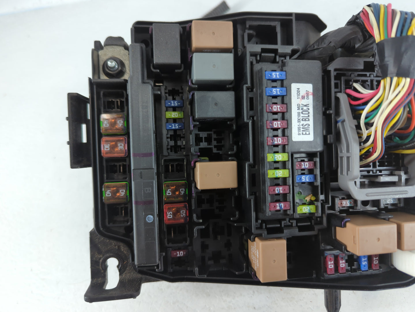 2011-2013 Hyundai Elantra Fusebox Fuse Box Panel Relay Module P/N:91950-3X510 Fits Fits 2011 2012 2013 OEM Used Auto Parts -