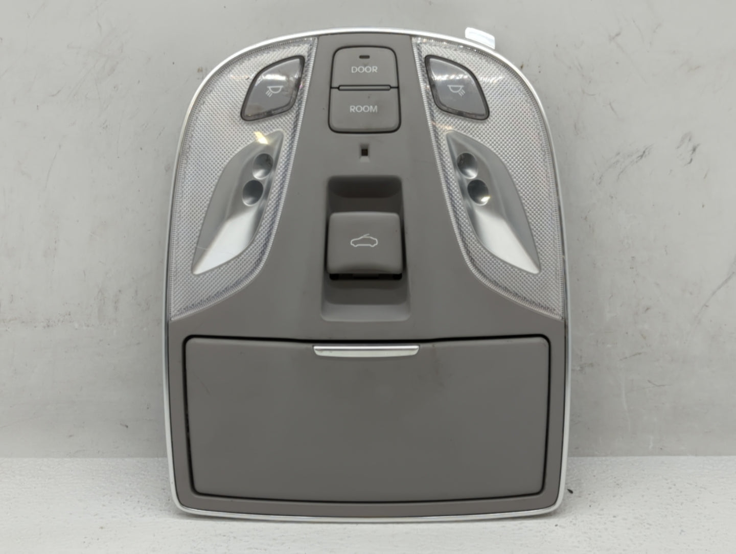 2011-2013 Hyundai Equus Overhead Roof Console - Oemusedautoparts1.com