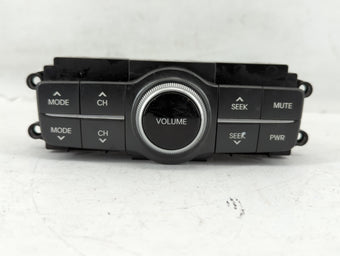 compare product 2011-2013 Hyundai Equus Radio AM FM Cd Player Receiver Replacement Fits Fits 2011 2012 2013 OEM Used Auto Parts