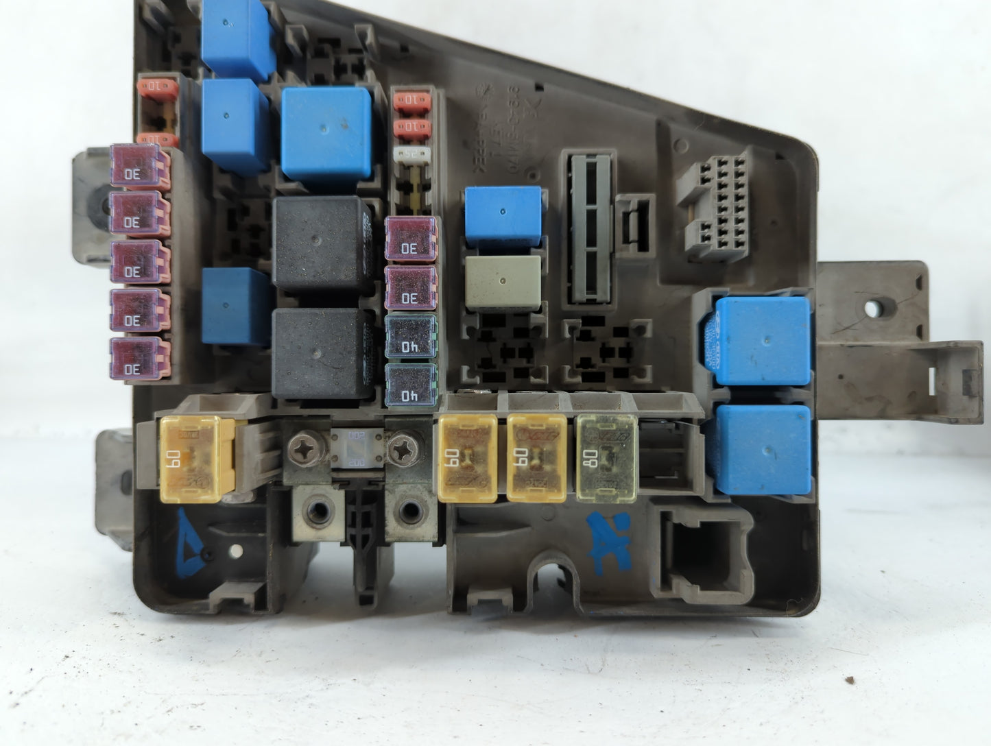 2012-2013 Hyundai Equus Fusebox Fuse Box Panel Relay Module P/N:91231-3N732 Fits Fits 2012 2013 OEM Used Auto Parts - Oemuse