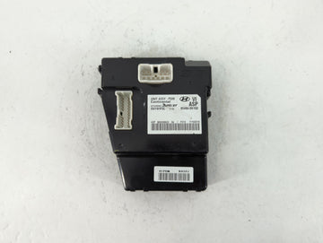 2011-2013 Hyundai Equus Body Control Module Bcm Inner Cabin Fuse Box - Oemusedautoparts1.com