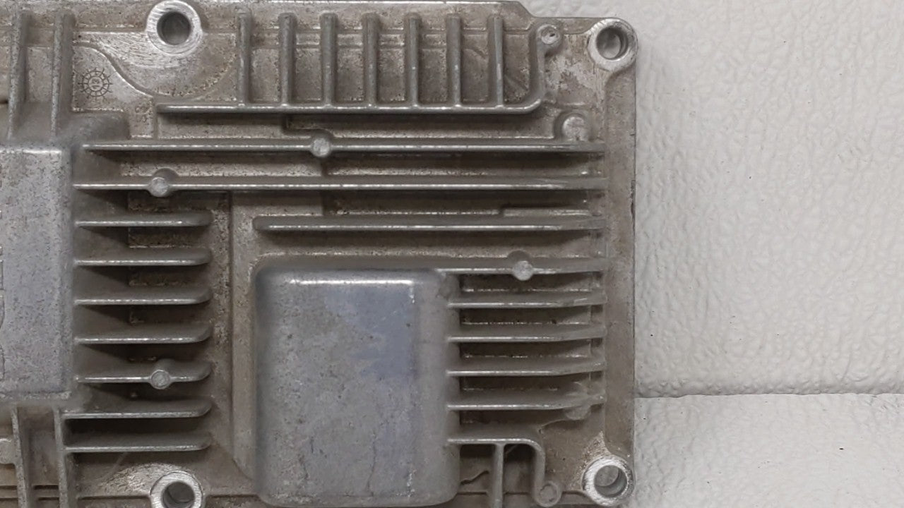 2012-2016 Hyundai Genesis PCM Engine Control Computer ECU ECM PCU OEM P/N:39175-3C000 39172-3C010 Fits OEM Used Auto Parts -