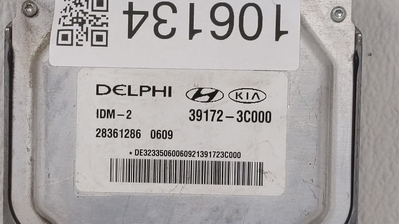 2012-2016 Hyundai Genesis PCM Engine Control Computer ECU ECM PCU OEM P/N:39175-3C000 39172-3C010 Fits OEM Used Auto Parts -