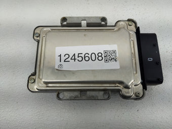 compare product 2012 Hyundai Genesis PCM Engine Control Computer ECU ECM PCU OEM P/N:95440-4F222 Fits OEM Used Auto Parts