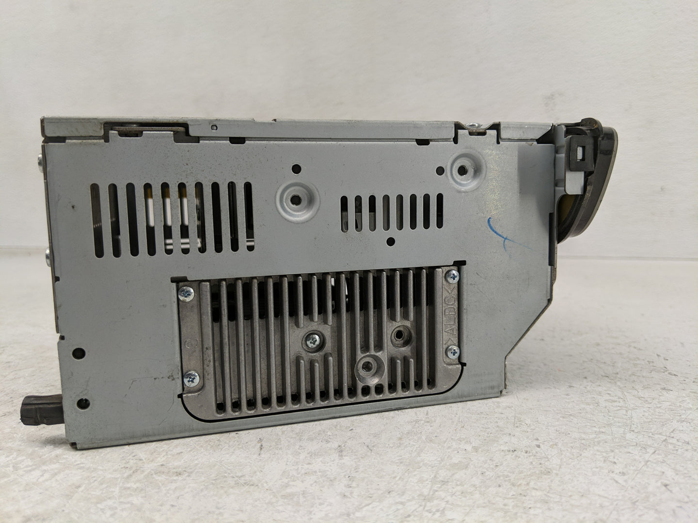 2011-2014 Hyundai Genesis Radio AM FM Cd Player Receiver Replacement P/N:96180-3M630JC7 Fits Fits 2011 2012 2013 2014 OEM Us