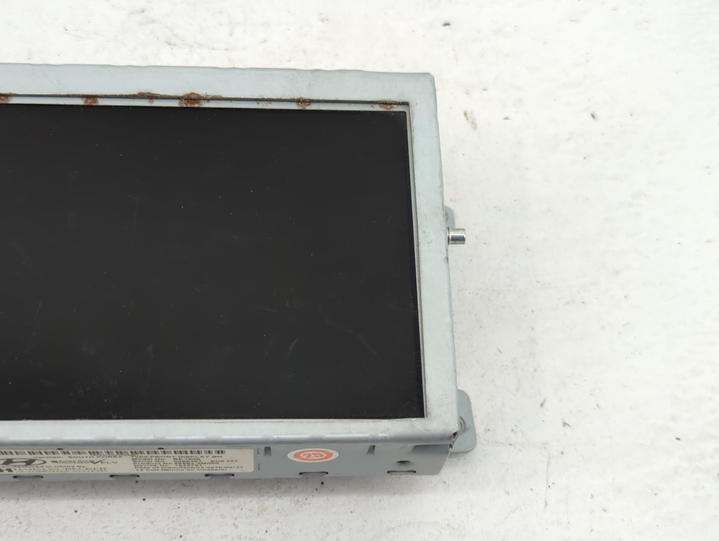 2009-2014 Hyundai Genesis Information Display Screen - Oemusedautoparts1.com