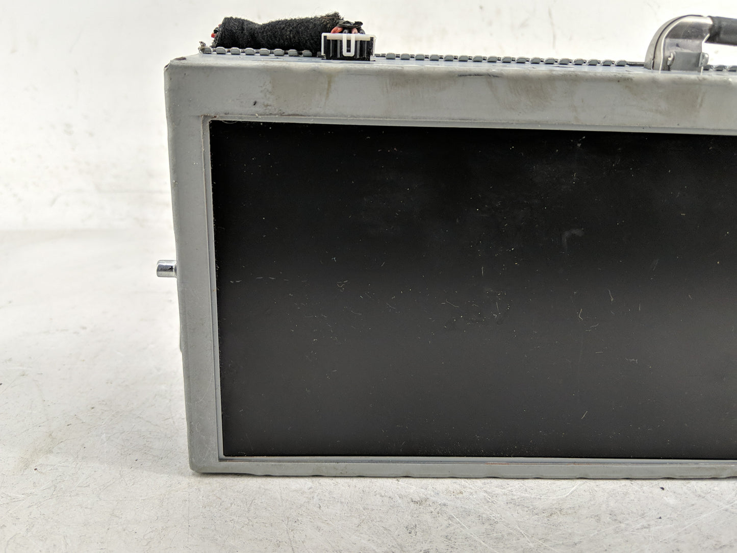 2009-2014 Hyundai Genesis Information Display Screen - Oemusedautoparts1.com