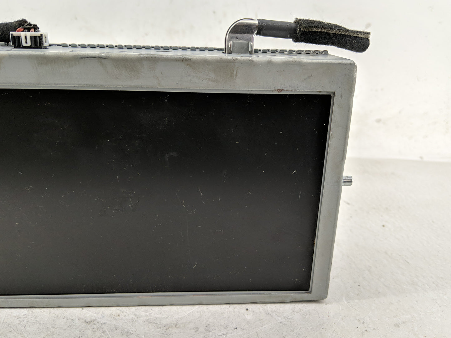 2009-2014 Hyundai Genesis Information Display Screen - Oemusedautoparts1.com