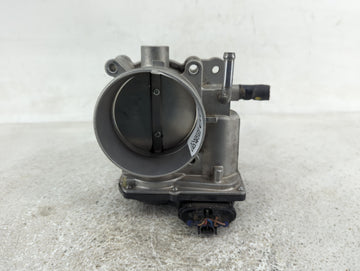 2012-2014 Hyundai Genesis Throttle Body P/N:35100-3CBA0 Fits Fits 2012 2013 2014 OEM Used Auto Parts - Oemusedautoparts1.com
