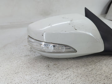2009-2016 Hyundai Genesis Passenger Side View Mirror - Right Door Mirror OEM Used
