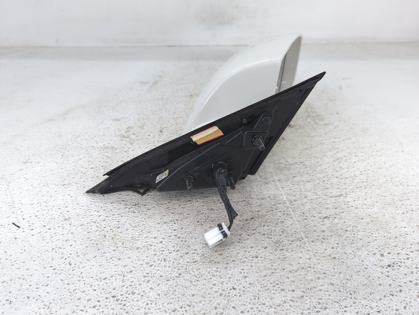 2009-2016 Hyundai Genesis Passenger Side View Mirror - Right Door Mirror OEM Used - Oemusedautoparts1.com