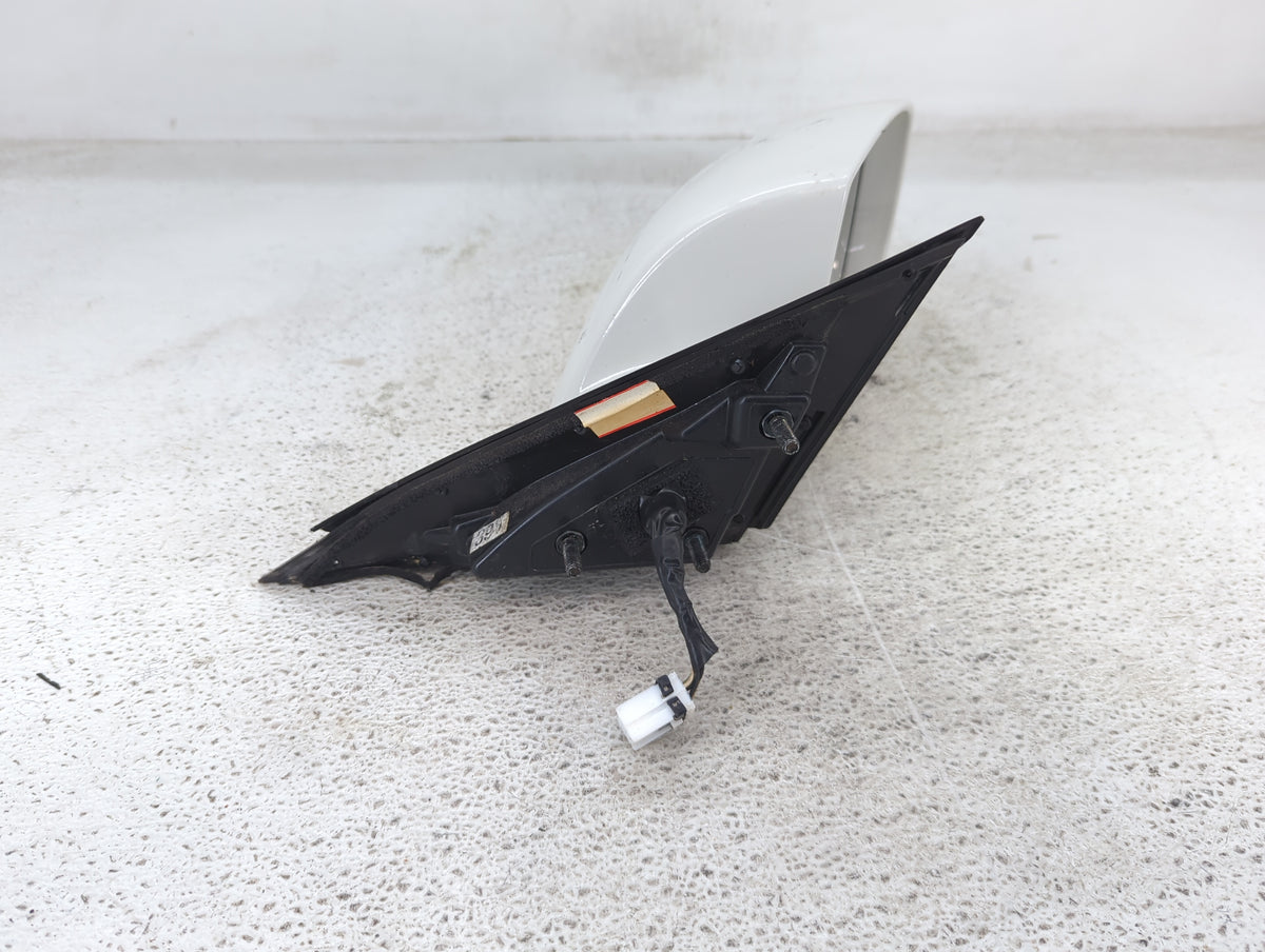 2009-2016 Hyundai Genesis Passenger Side View Mirror - Right Door Mirror OEM Used - Oemusedautoparts1.com