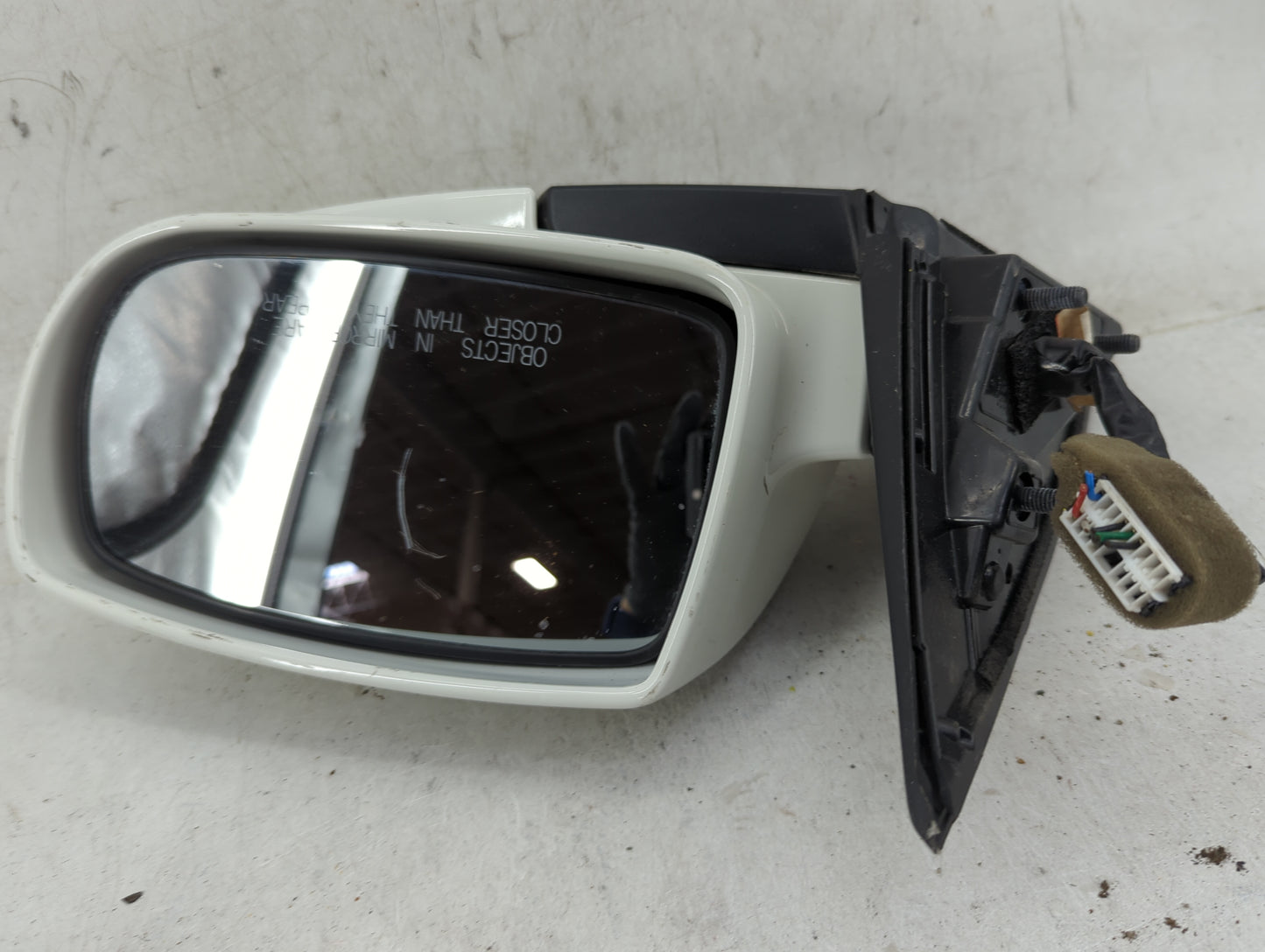 2009-2016 Hyundai Genesis Passenger Side View Mirror - Right Door Mirror OEM Used - Oemusedautoparts1.com