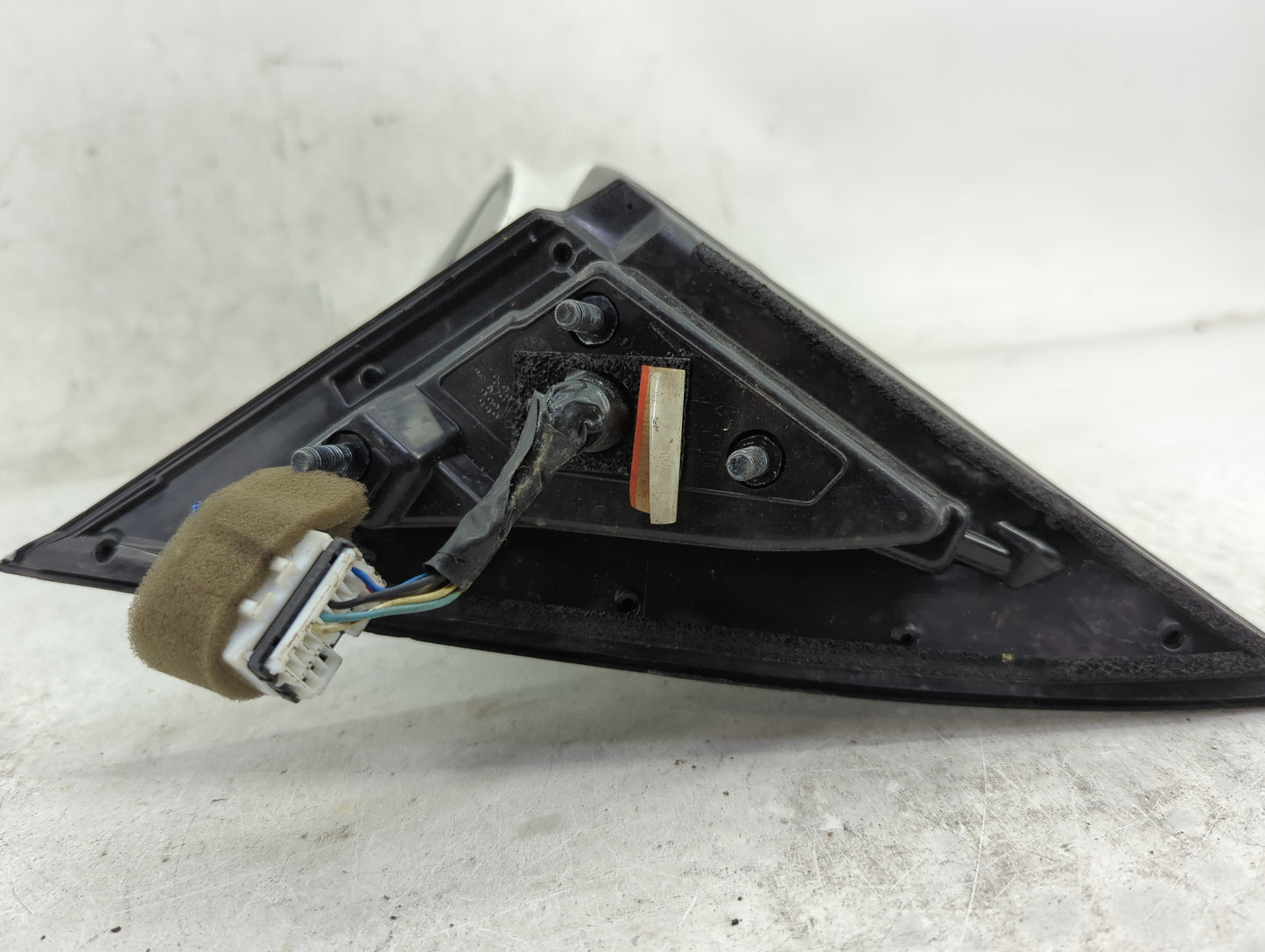 2009-2016 Hyundai Genesis Passenger Side View Mirror - Right Door Mirror OEM Used - Oemusedautoparts1.com