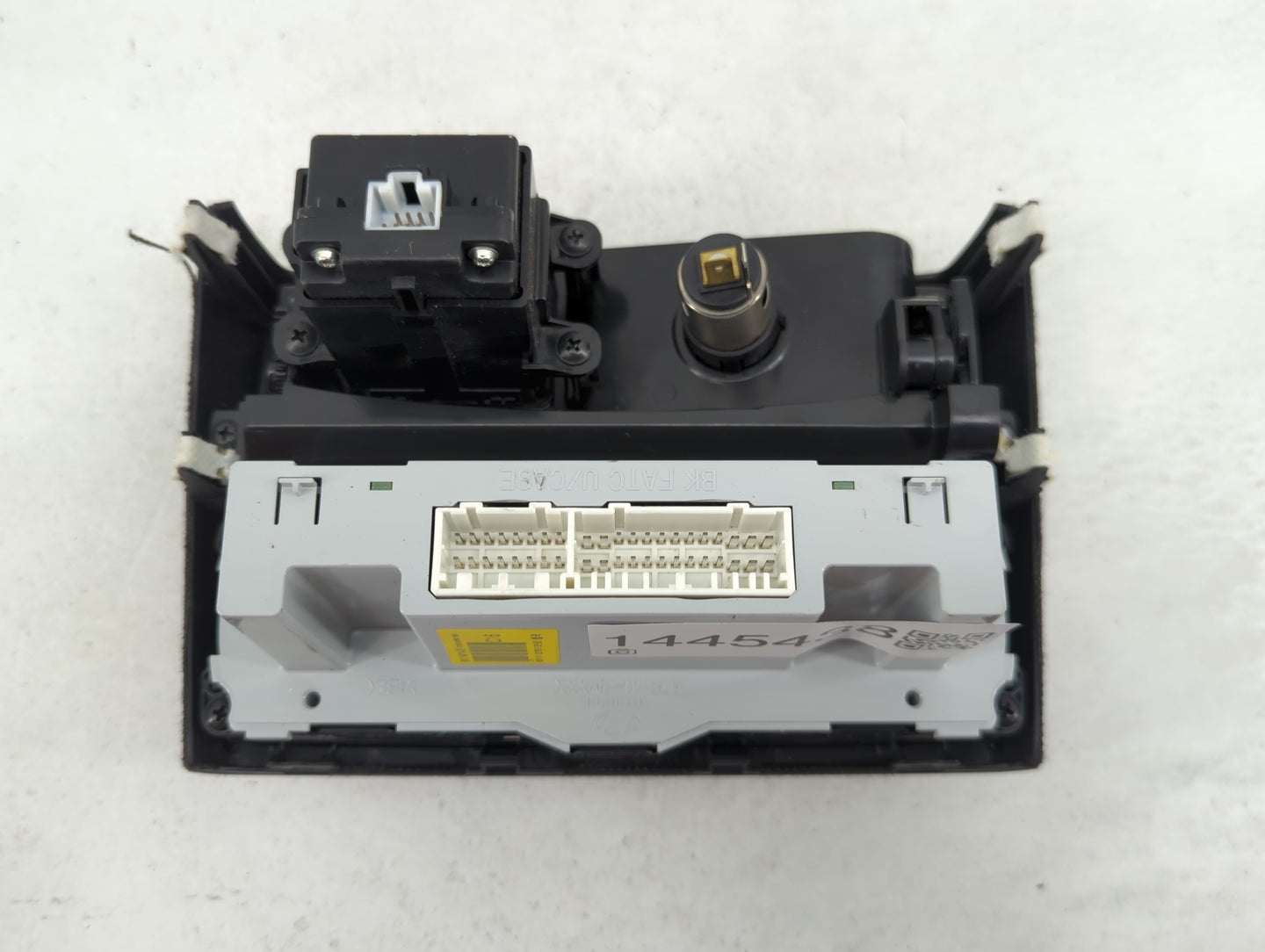 2009-2012 Hyundai Genesis Climate Control Module Temperature AC/Heater Replacement P/N:97250-2M560 Fits Fits 2009 2010 2011 