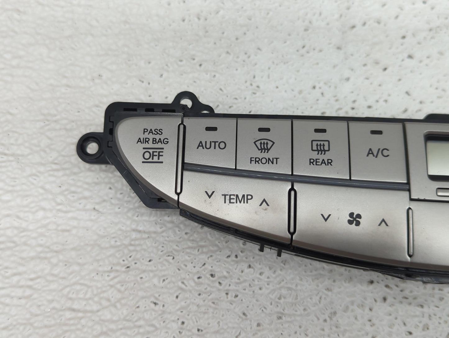 2009-2014 Hyundai Genesis Climate Control Module Temperature AC/Heater Replacement P/N:97250-3M700 Fits OEM Used Auto Parts 