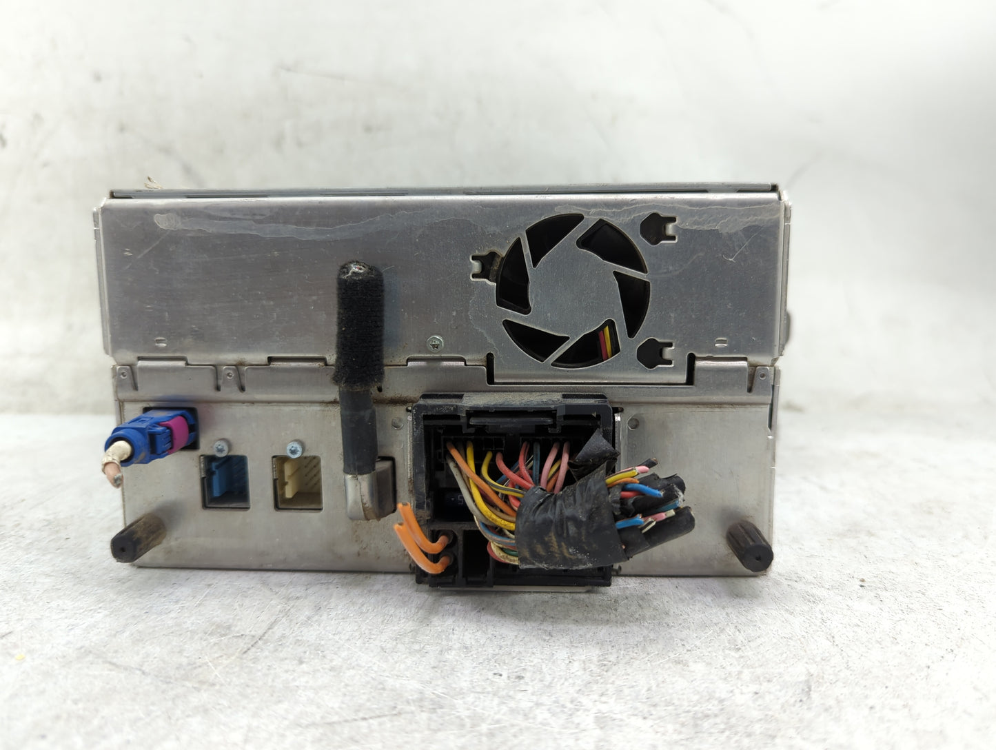 2012 Hyundai Genesis Radio AM FM Cd Player Receiver Replacement P/N:006236 20018676, 02227738 Fits OEM Used Auto Parts - Oem