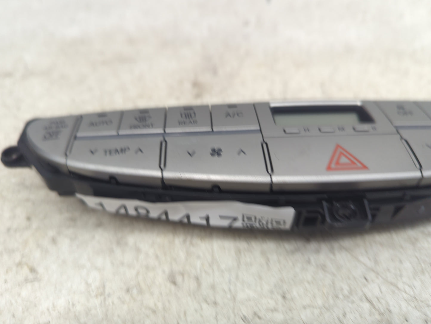 2009-2014 Hyundai Genesis Climate Control Module Temperature AC/Heater Replacement P/N:97250-3M700 HDR043 Fits OEM Used Auto