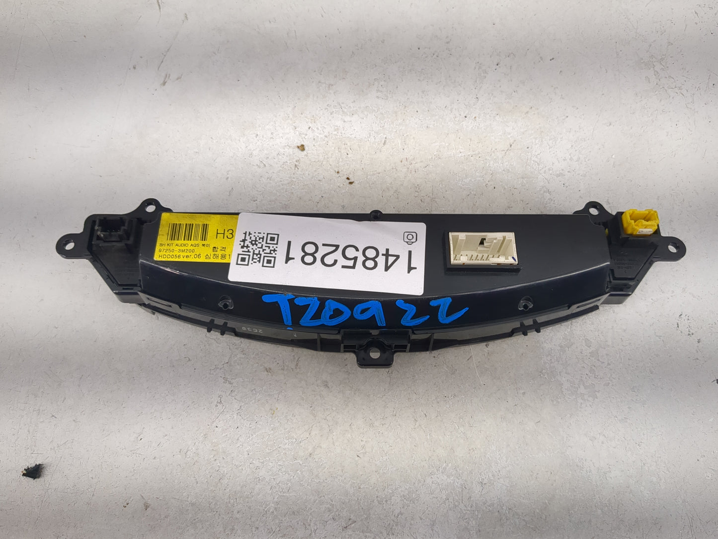 2009-2014 Hyundai Genesis Climate Control Module Temperature AC/Heater Replacement P/N:97250-3M200 Fits OEM Used Auto Parts 