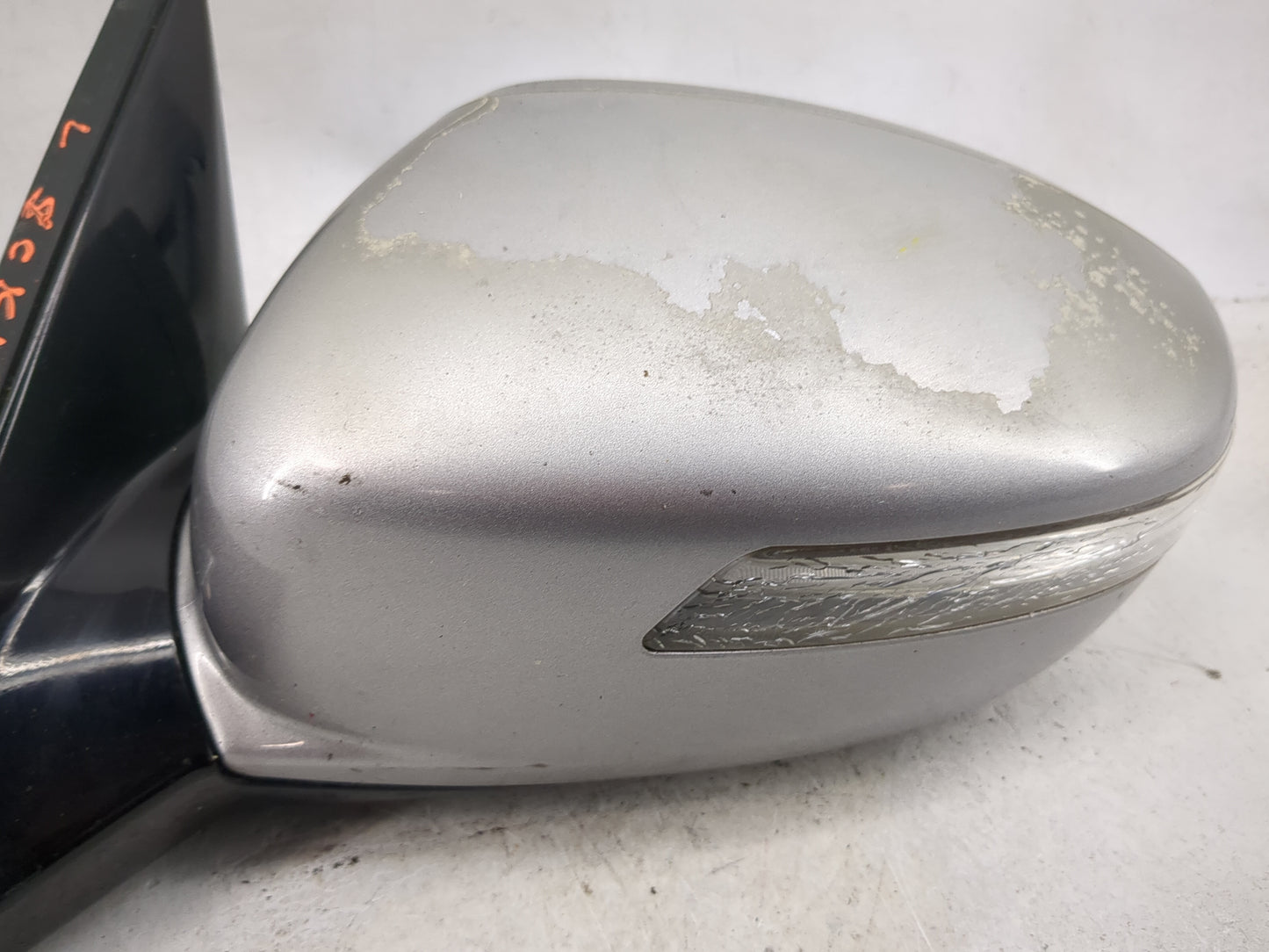 2009-2014 Hyundai Genesis Driver Side View Mirror - Left Door Mirror OEM Used - Oemusedautoparts1.com