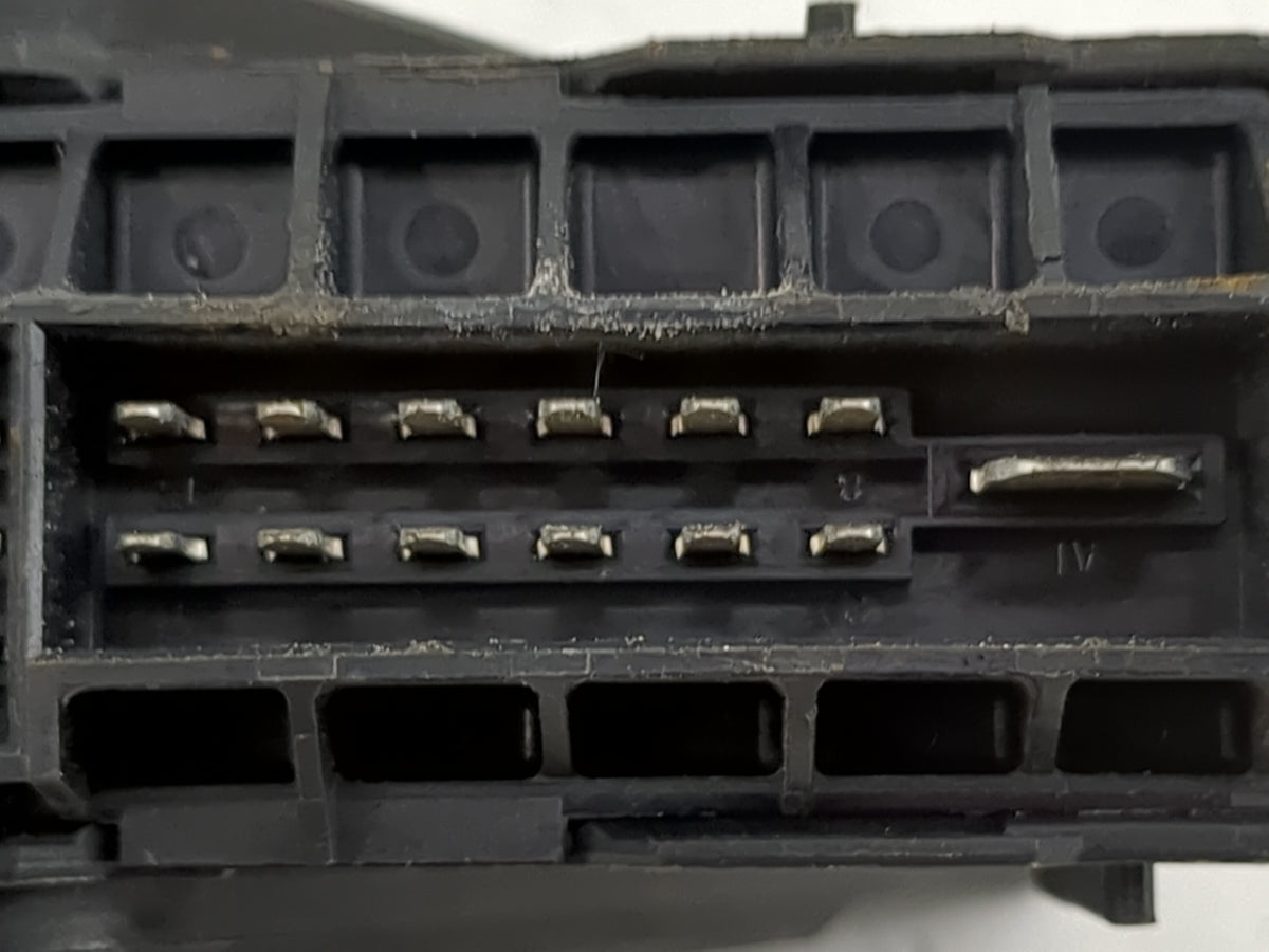 2011-2014 Hyundai Genesis Body Control Module Bcm 95410-3m071 - Oemusedautoparts1.com