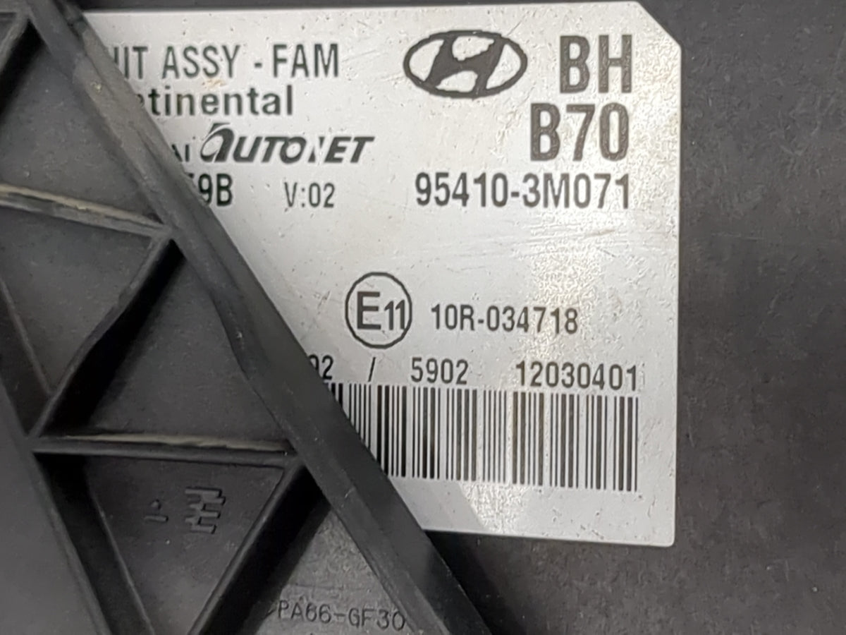 2011-2014 Hyundai Genesis Body Control Module Bcm 95410-3m071 - Oemusedautoparts1.com