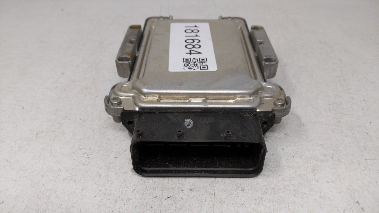 2012-2014 Hyundai Genesis Chassis Control Module Ccm Bcm Body Control - Oemusedautoparts1.com
