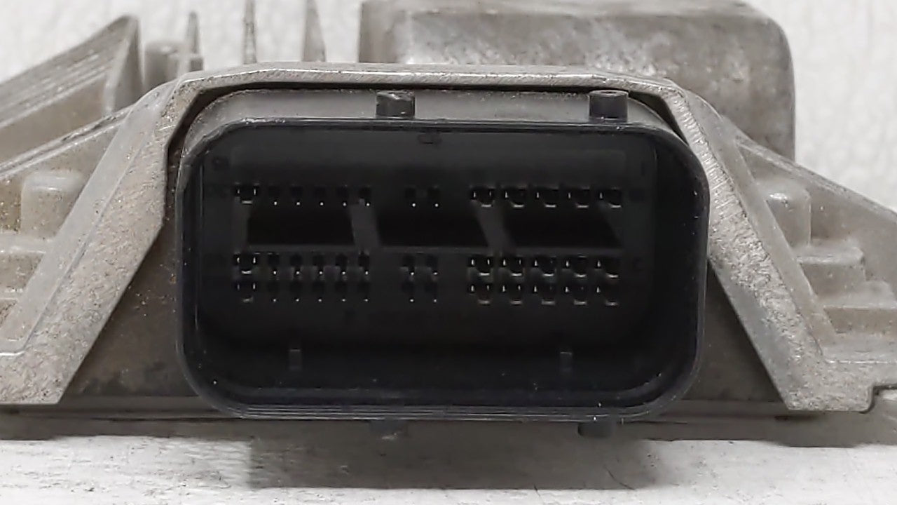 2012-2016 Hyundai Genesis PCM Engine Control Computer ECU ECM PCU OEM P/N:39175-3C000 39172-3C010 Fits OEM Used Auto Parts -