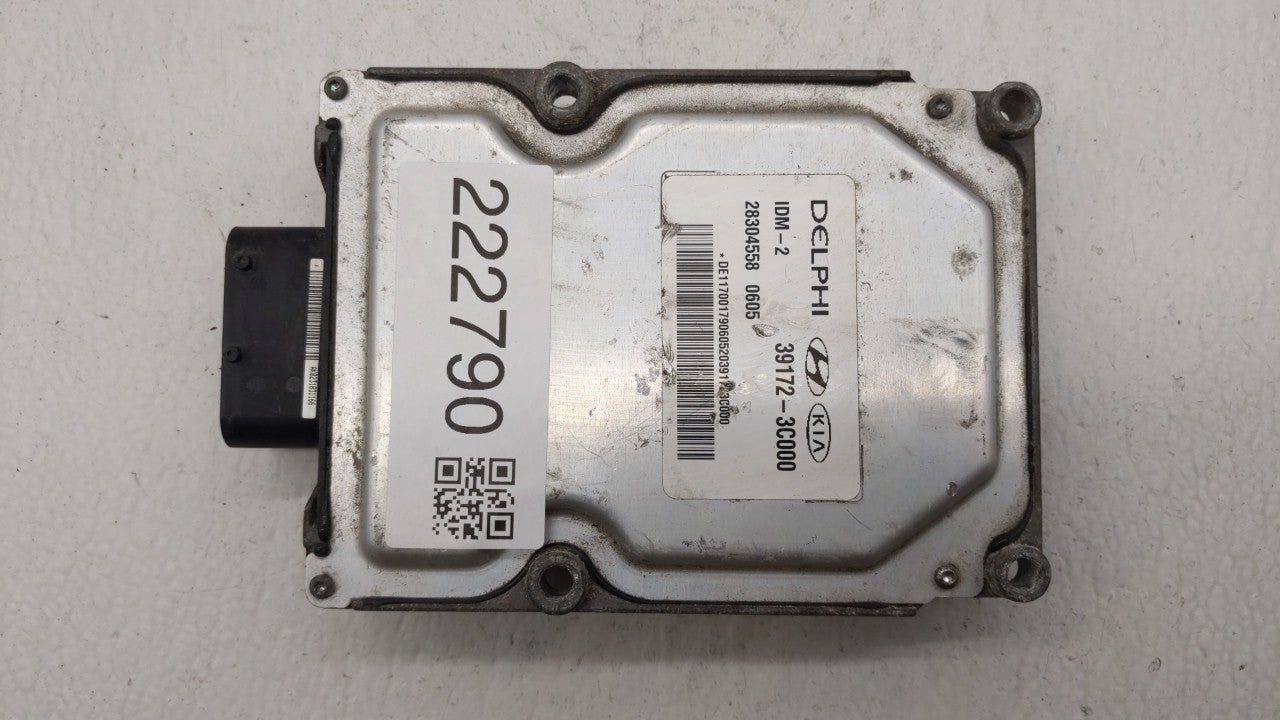 2012-2016 Hyundai Genesis PCM Engine Control Computer ECU ECM PCU OEM P/N:39175-3C000 39172-3C010 Fits OEM Used Auto Parts -