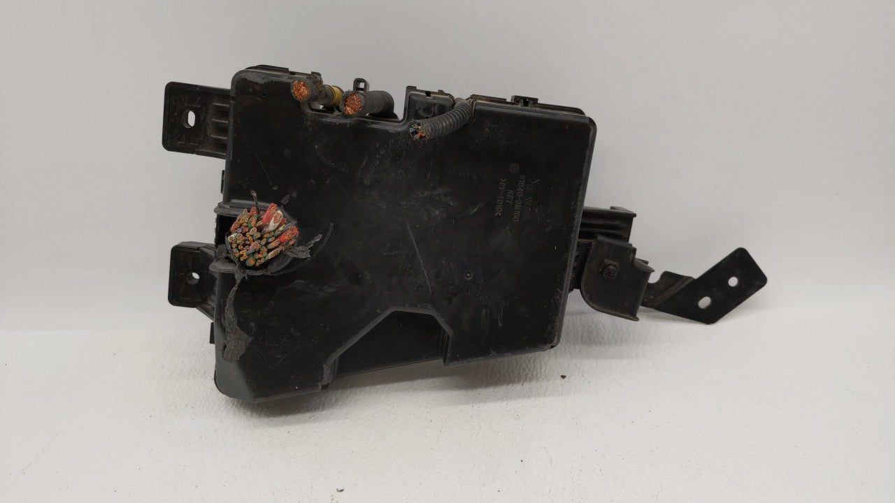 2009-2014 Hyundai Genesis Fusebox Fuse Box Panel Relay Module P/N:91950-3M170 91950-3M173 Fits OEM Used Auto Parts - Oemused