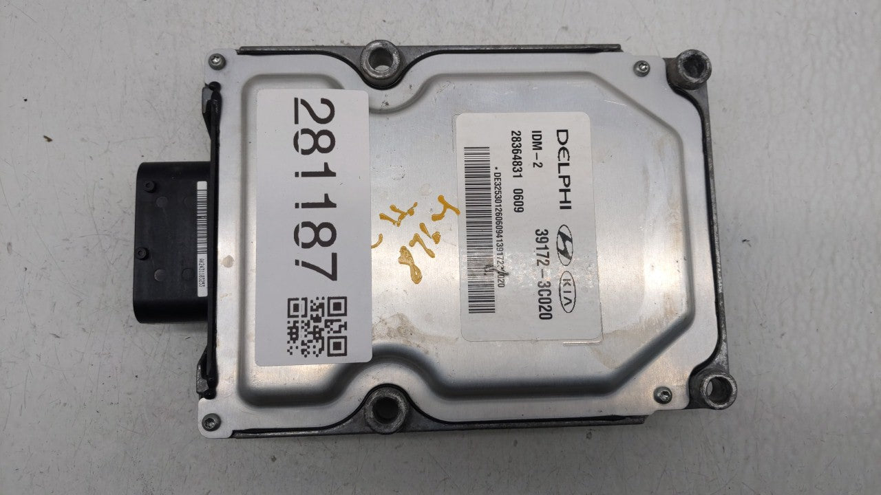 2012-2016 Hyundai Genesis PCM Engine Control Computer ECU ECM PCU OEM P/N:39172-3C020 39175-3C000 Fits OEM Used Auto Parts -