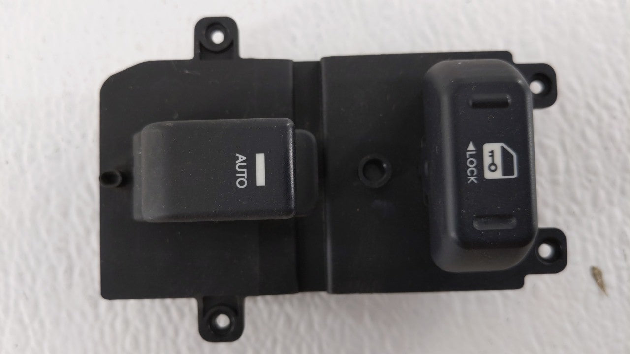 2011-2014 Hyundai Genesis Passeneger Right Power Window Switch - Oemusedautoparts1.com