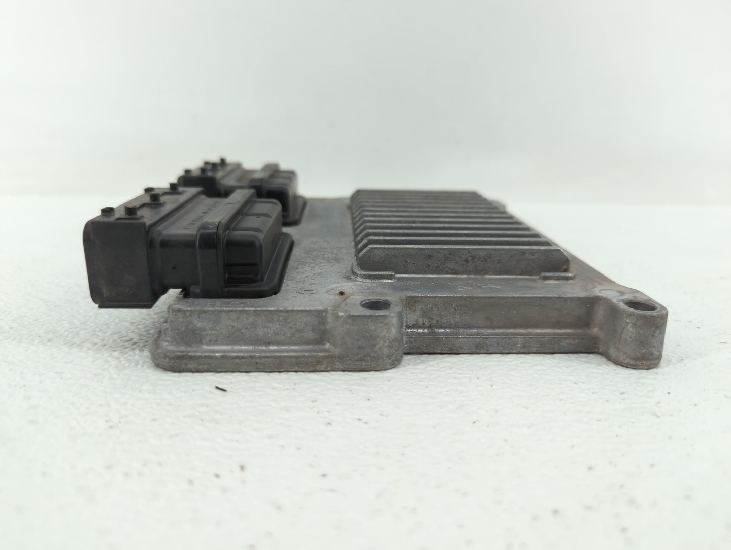 2012-2014 Hyundai Genesis PCM Engine Control Computer ECU ECM PCU OEM P/N:95440-4F221 39105-3CBN0 Fits Fits 2012 2013 2014 O