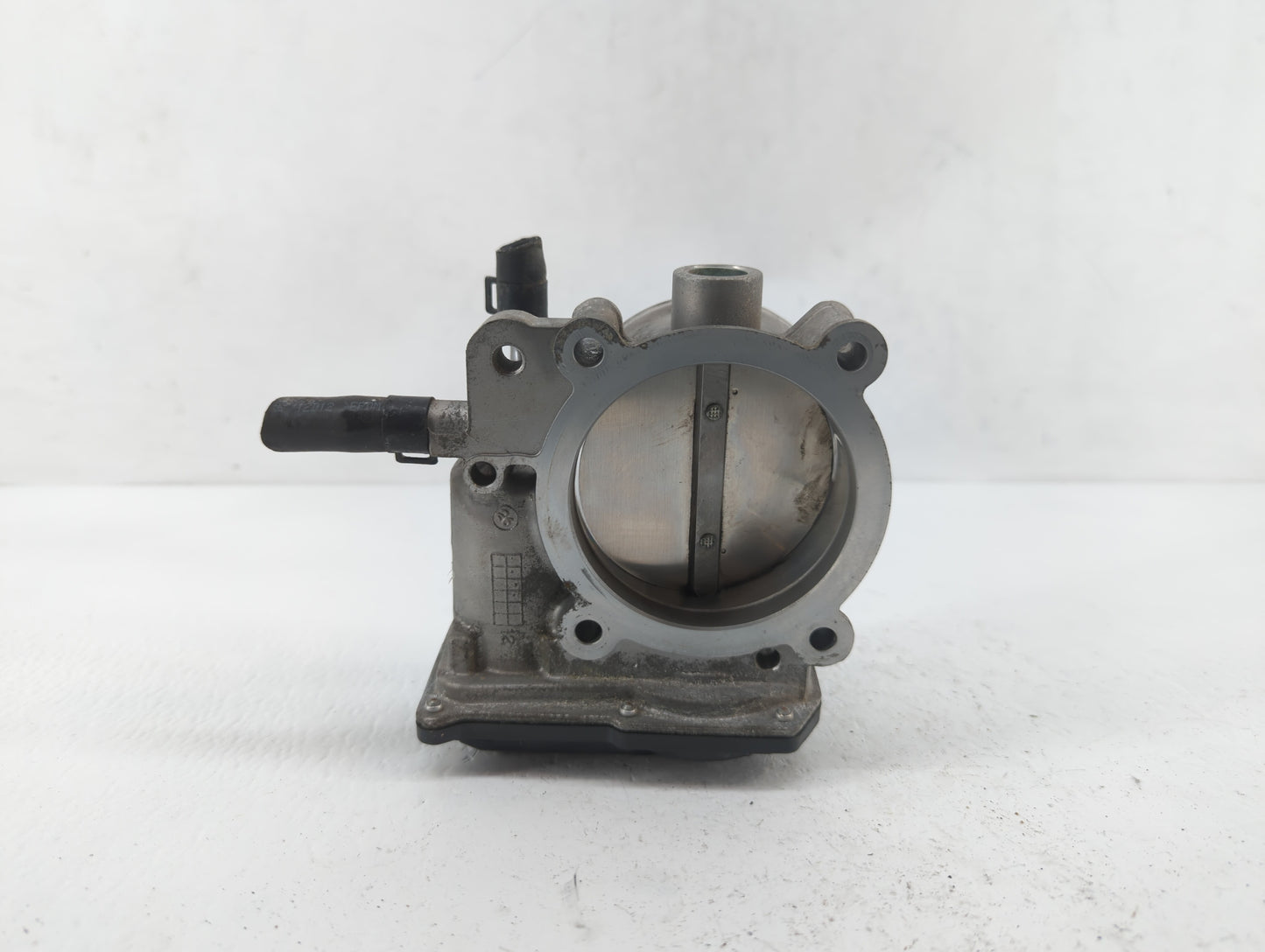 2012-2014 Hyundai Genesis Throttle Body P/N:35100-36BA0 35100-3CBA0 Fits Fits 2012 2013 2014 OEM Used Auto Parts - Oemusedau