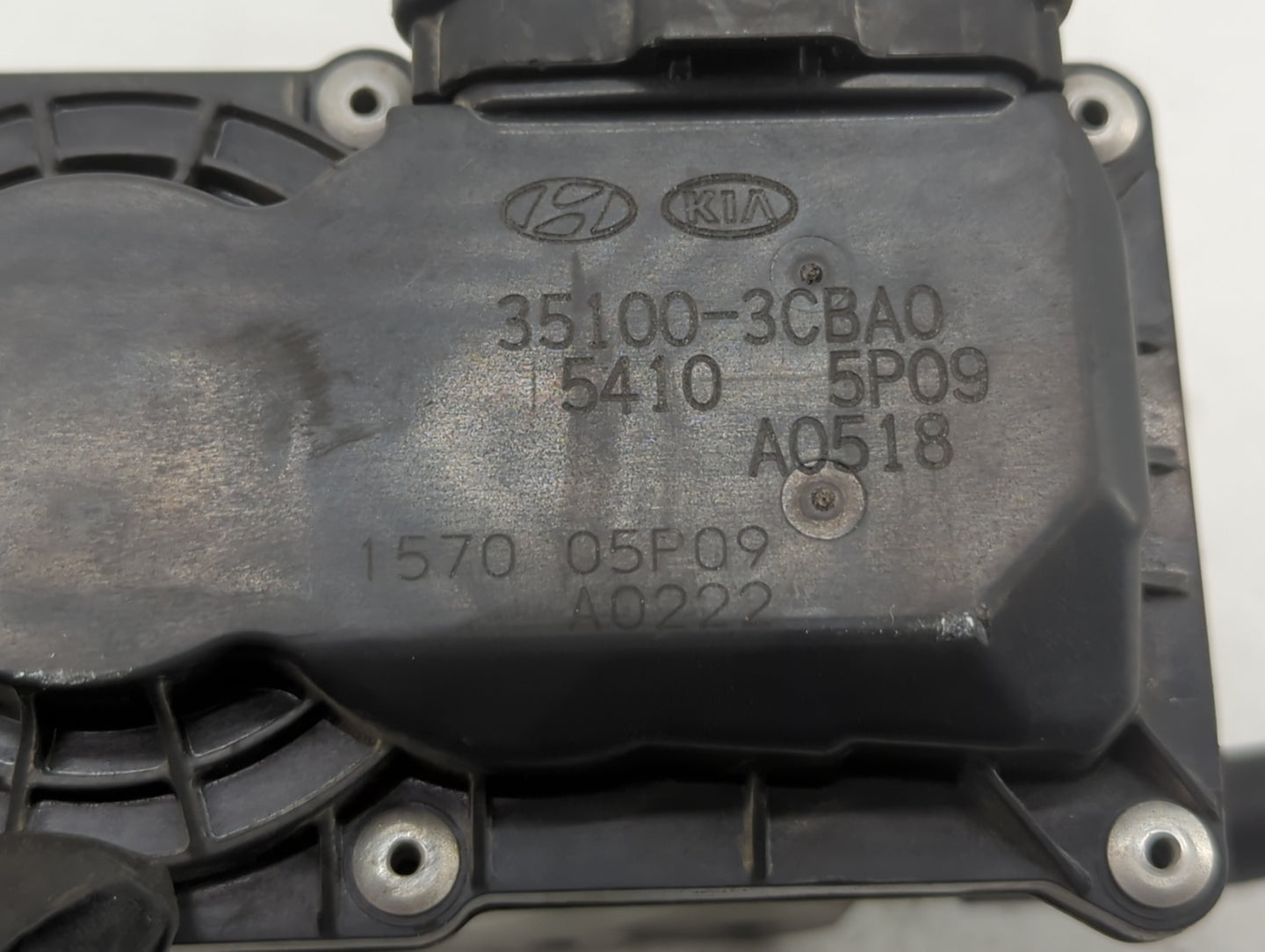 2012-2014 Hyundai Genesis Throttle Body P/N:35100-36BA0 35100-3CBA0 Fits Fits 2012 2013 2014 OEM Used Auto Parts - Oemusedau