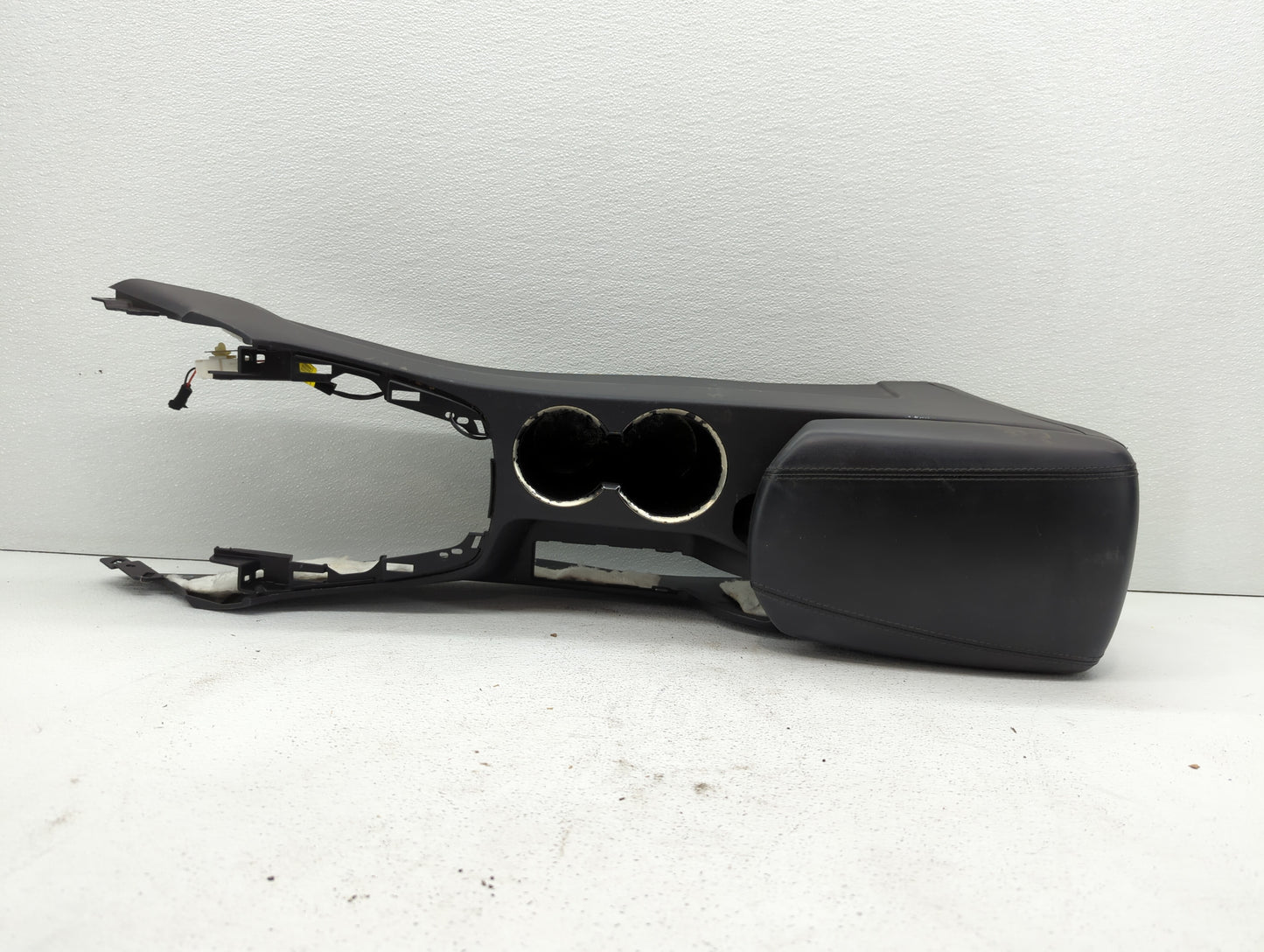 2012-2016 Hyundai Genesis Overhead Roof Console Interior Dome Light - Oemusedautoparts1.com