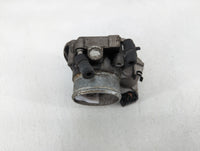2009-2014 Hyundai Genesis Throttle Body P/N:35100-2C300 Fits Fits 2009 2010 2011 2012 2013 2014 OEM Used Auto Parts - Oemuse