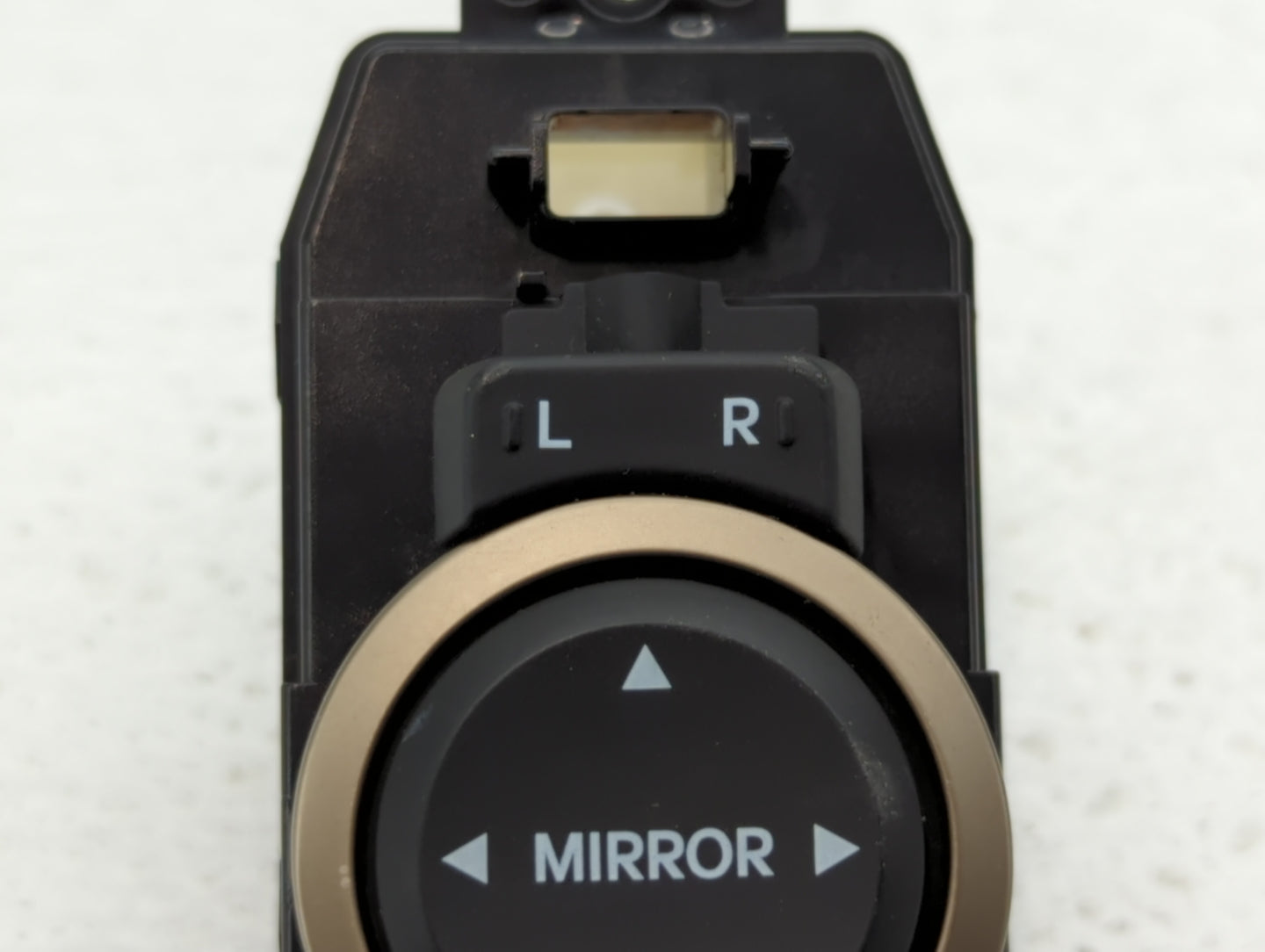 2011-2012 Hyundai Genesis Master Power Window Switch Replacement Driver Side Left P/N:202008378 Fits Fits 2011 2012 OEM Used