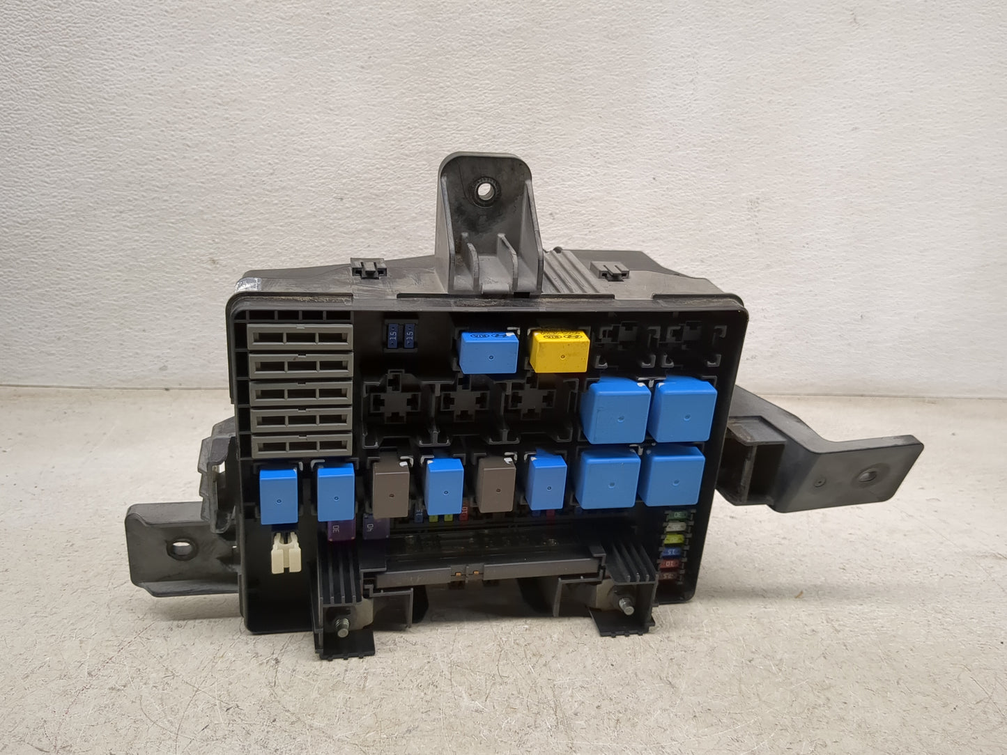 2012 Hyundai Genesis Fusebox Fuse Box Panel Relay Module P/N:SB20905 0006 N91205-2M445-01 Fits OEM Used Auto Parts - Oemused