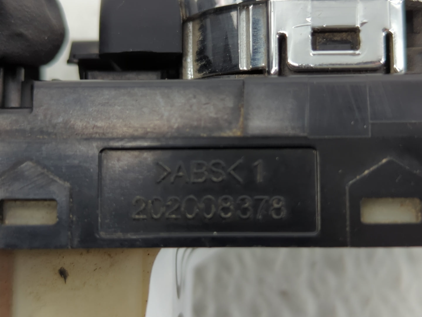 2011-2012 Hyundai Genesis Master Power Window Switch Replacement Driver Side Left P/N:202008378 Fits Fits 2011 2012 OEM Used