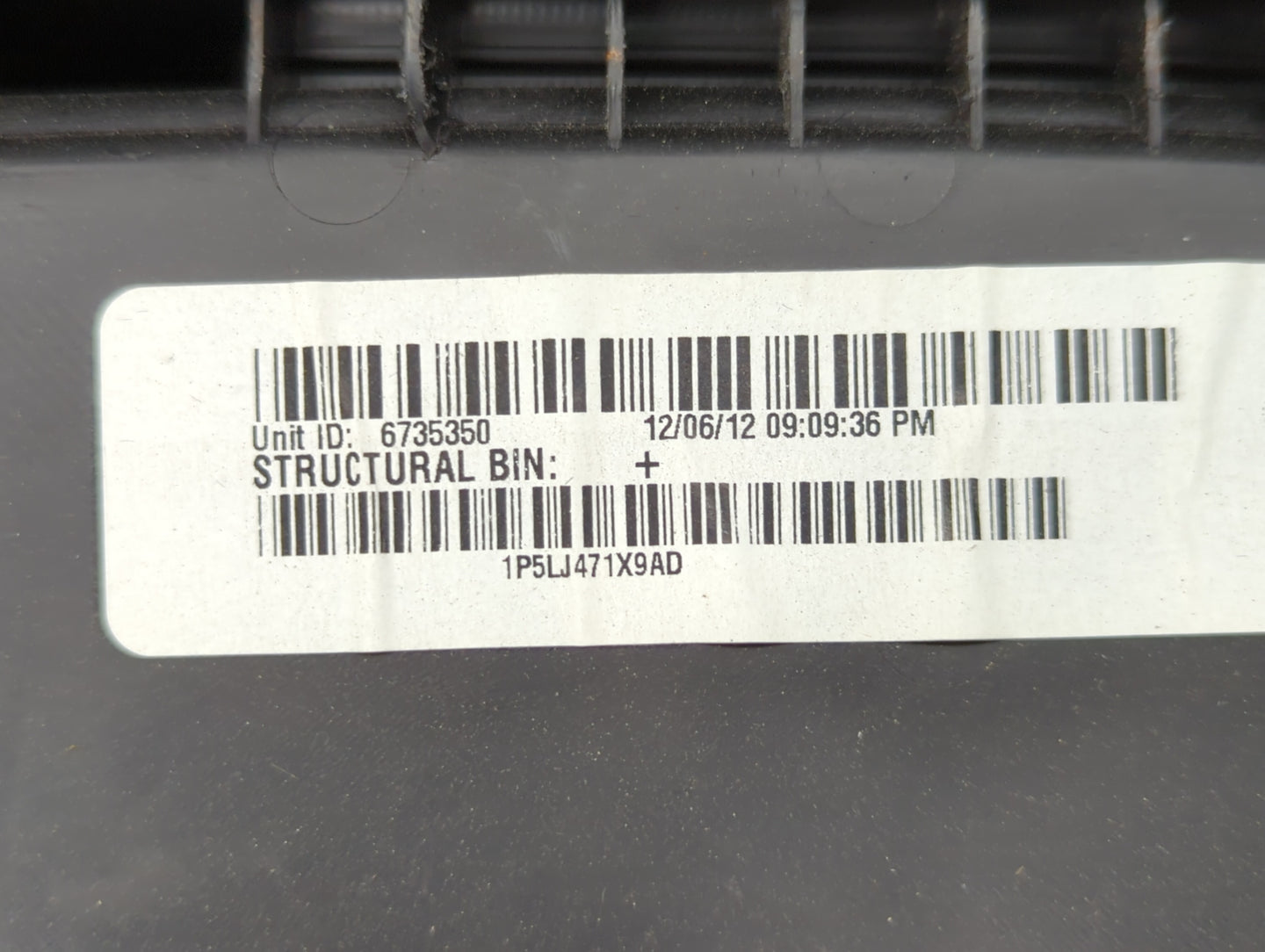 2011-2012 Hyundai Genesis Center Floor Console P/N:92810-3M500 Fits Fits 2011 2012 OEM Used Auto Parts - Oemusedautoparts1.c