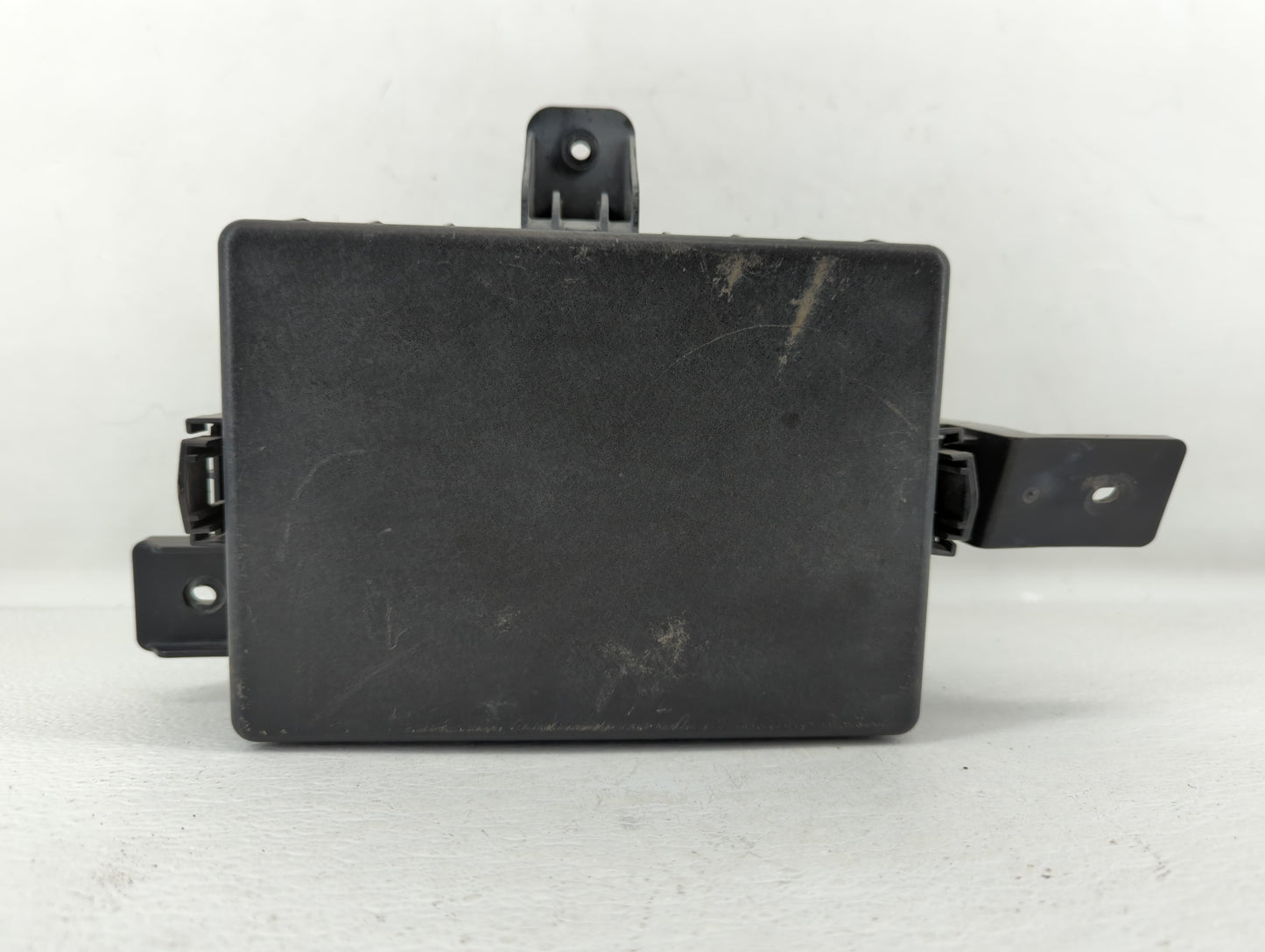 2009-2012 Hyundai Genesis Fusebox Fuse Box Panel Relay Module P/N:91207-2M635 Fits Fits 2009 2010 2011 2012 OEM Used Auto Pa